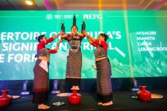 Traditional dance performance by artists from Tripura at the Black-Tie Celebration Dinner, India Week